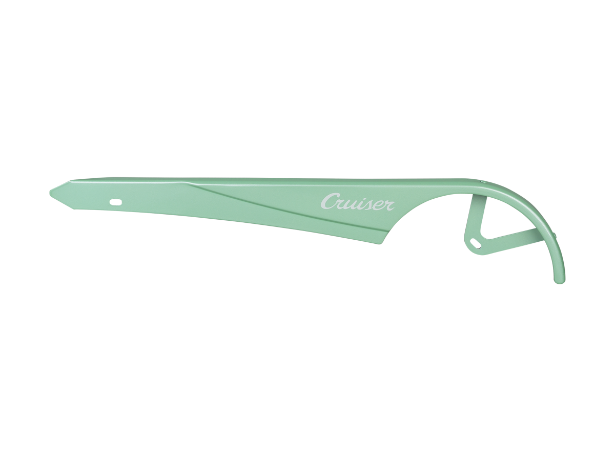 Electra Cruiser Lux 7D 24˝ Step-Thru Chainguard